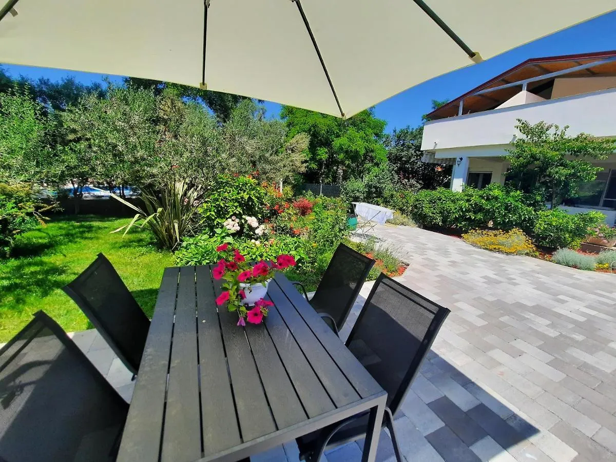 Apartment Noa'S Garden Bibinje Croatia